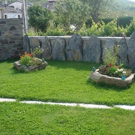 Hotel Rural El Caseron De 3*