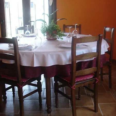 Rural El Caseron De 3*