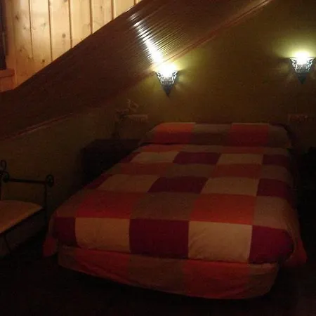 Rural El Caseron De 3*